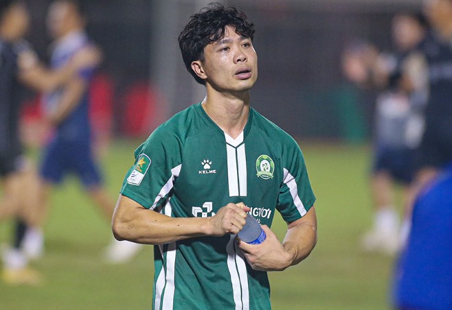 tiep-tuc-bi-hlv-kim-sang-sik-ngo-lo-dau-cham-het-cho-cong-phuong