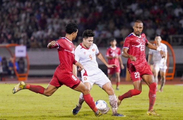 cdv-malaysia-che-viet-nam-da-nhu-the-ma-doi-tranh-ngoi-dau-bang-a