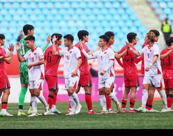 cdv-han-quoc-quay-lung-voi-doi-nha-bat-ngo-co-vu-u22-viet-nam