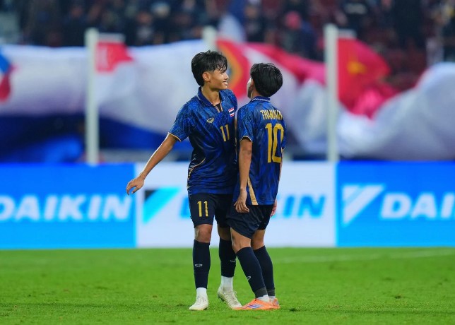 doi-nha-yeu-kem-cdv-thai-lan-chan-nan-doi-trao-hcv-cho-u22-viet-nam