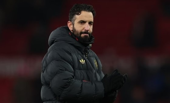 mu-rao-riet-tim-hlv-moi-thay-amorim-lo-thoi-diem-cong-bo-chinh-thuc